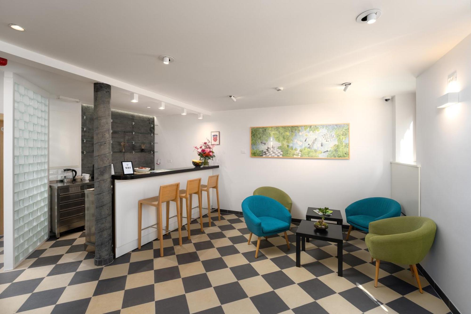 Boutique Wrungel Hotel Vrsar Bagian luar foto