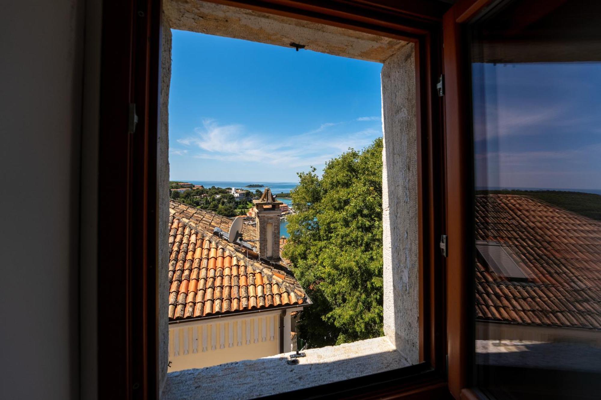 Boutique Wrungel Hotel Vrsar Bagian luar foto